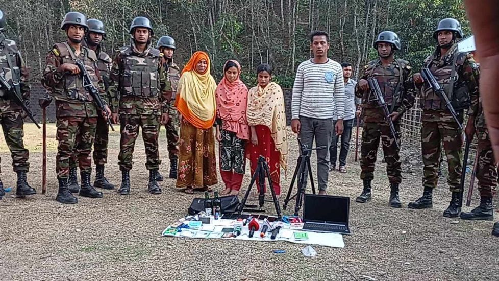 সিলেটে সেনাবাহিনীর অভিযানে নারীসহ আটক ৪